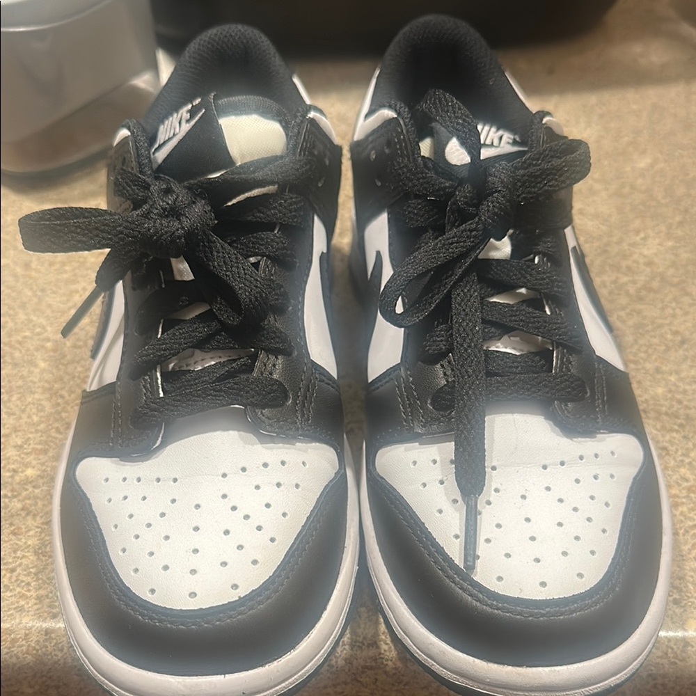 Nike Kids Black and White Sneakers